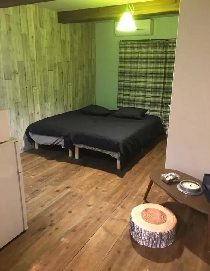 最大4名好立地 日本橋ベストビル Best Building Apartment Osaka 0*,  Japan